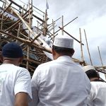 Tiang Alif dan Doa yang Menjulang dari Kaitetu